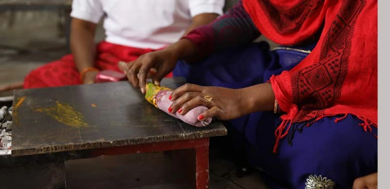 Process of making jewellery from lac.
