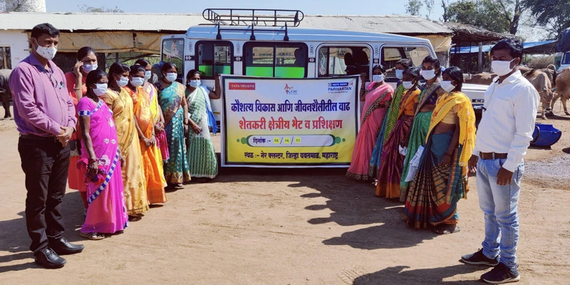 Exposure visit of SHG members to Mahuli Jahagir village in Amravati district.